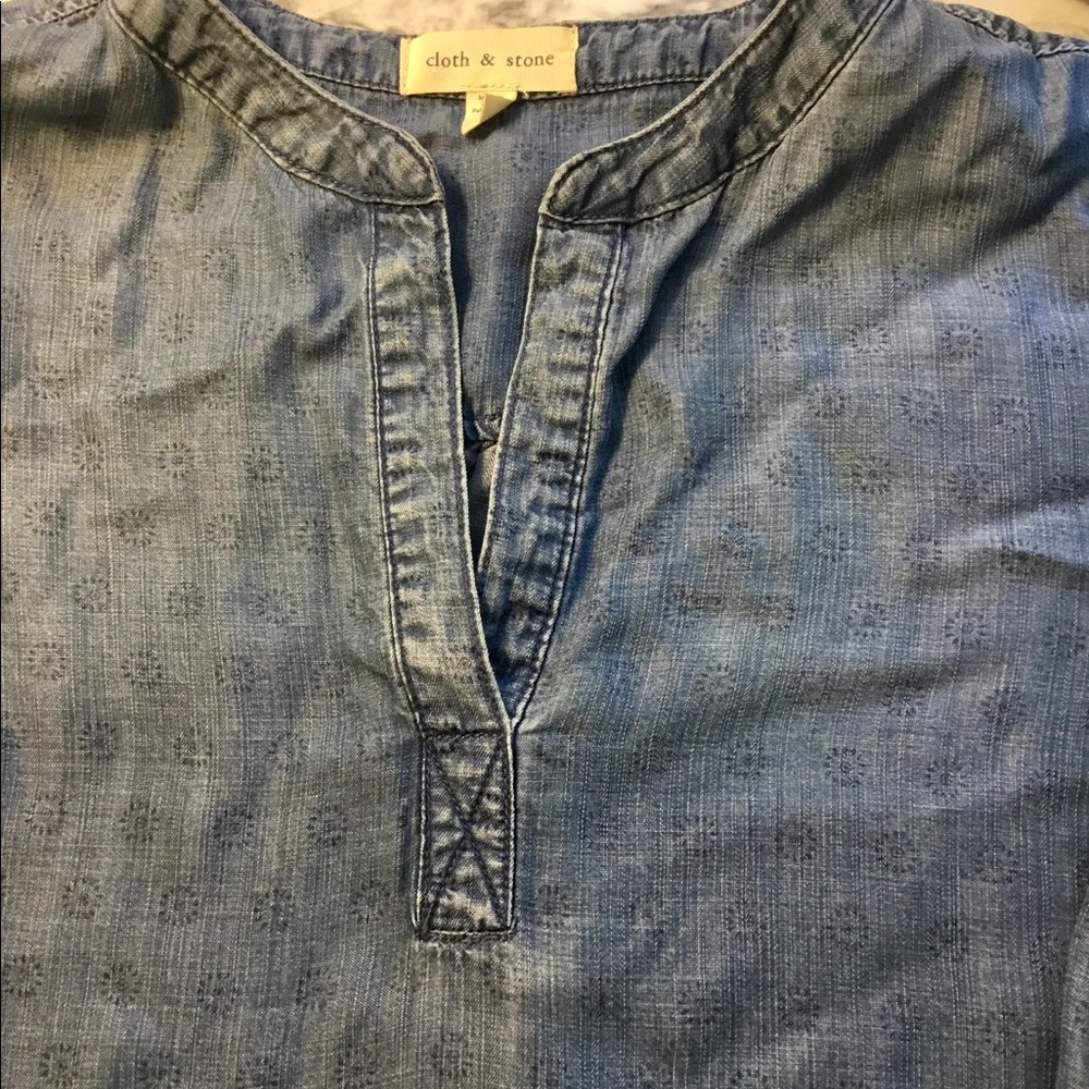 Cloth & Stone Top Sale 🎆 - Picture 2 of 5
